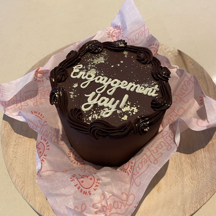 review photo of Sweet LionHeart Vegan Mini Chocolate Cake shared by @appletreenat on 26 Jun 2022 - review