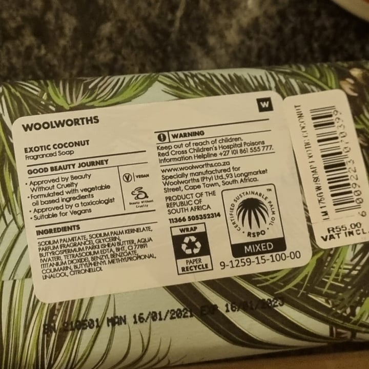 photo of Woolworths The Longmarket Soap Company Exotic Coconut Soap shared by @sunshineyum on  05 Aug 2021 - review