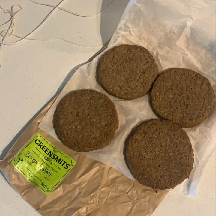 photo of The Greensmits Food Co Burger shared by @theveganstudents on  02 Jun 2021 - review