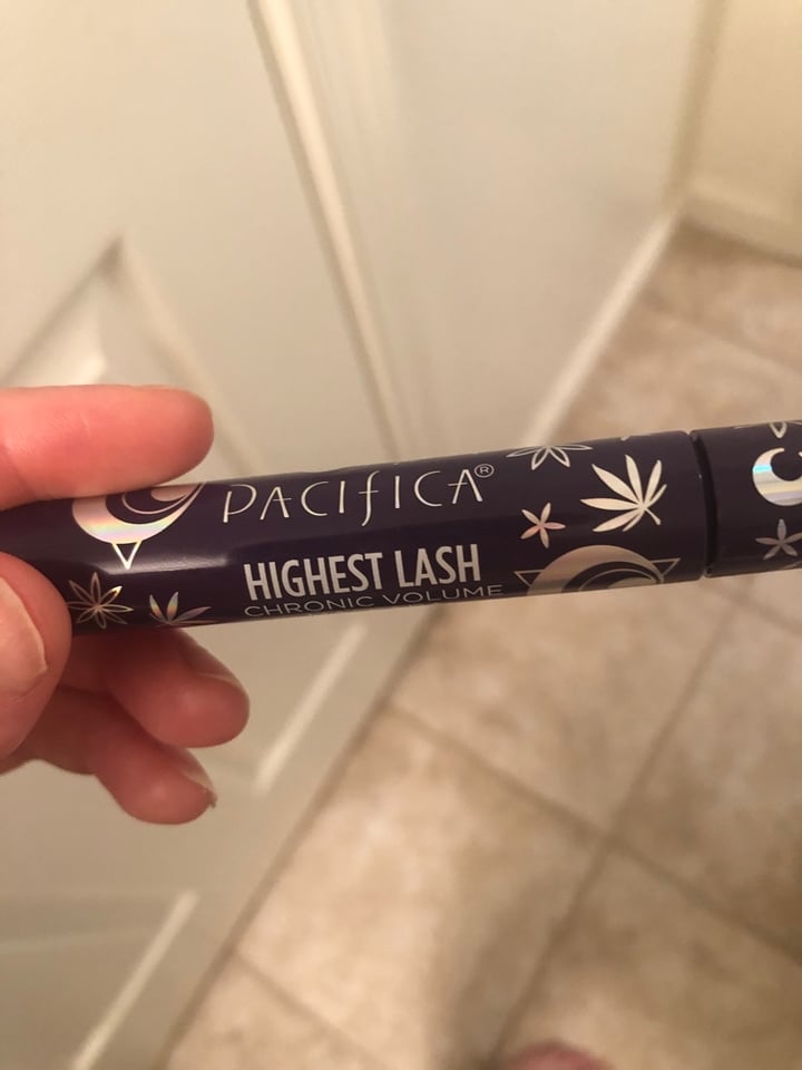 photo of Pacifica Highest lash Chronic Volume Mascara shared by @bshavatt10 on  07 Apr 2020 - review