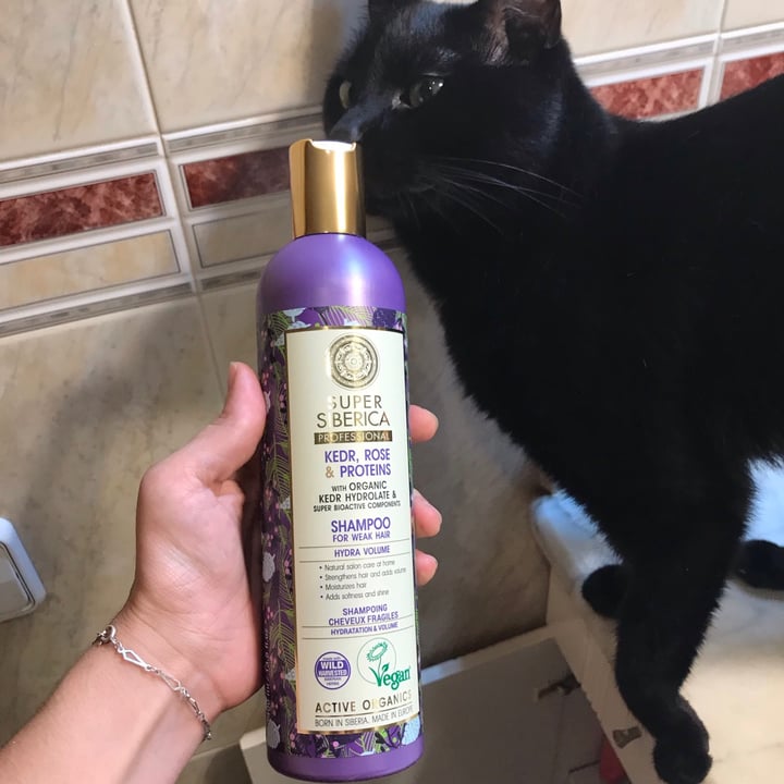 photo of Super siberica Shampoo shared by @wildflowerjewellery on  10 Sep 2021 - review