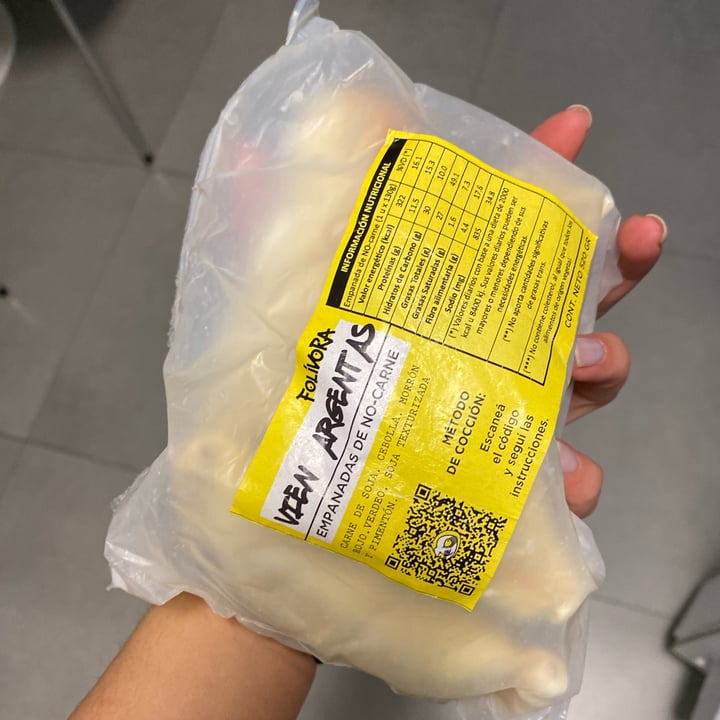 photo of Folivora empanada de no carne shared by @claritaoscurita on  12 Sep 2022 - review