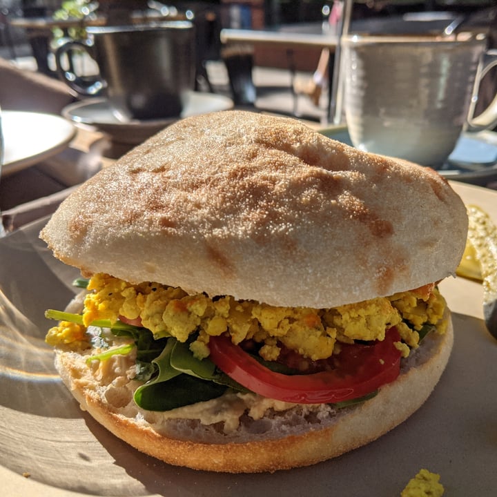 review photo of Sweet Bones Bakery and Cafe Breakfast Burger shared by @slilian on 15 Jan 2022 - review