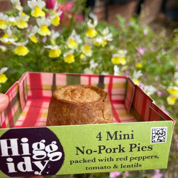 photo of Higgidy 4 mini no-pork pies shared by @familywanderful on  14 Jul 2021 - review