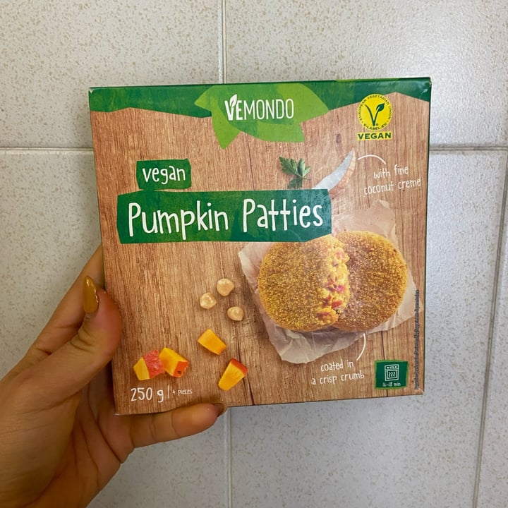 photo of Vemondo Pumpkin Patties shared by @chiacampo on  04 Apr 2022 - review