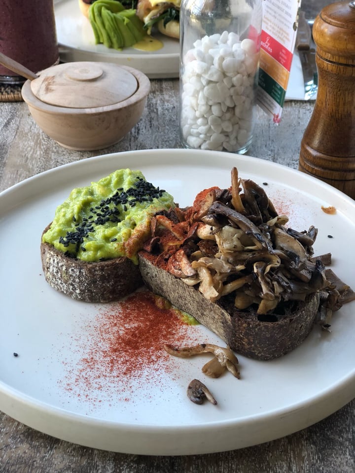 photo of The Avocado Factory Canggu Avo Super Smash shared by @juliciously on  18 Aug 2018 - review