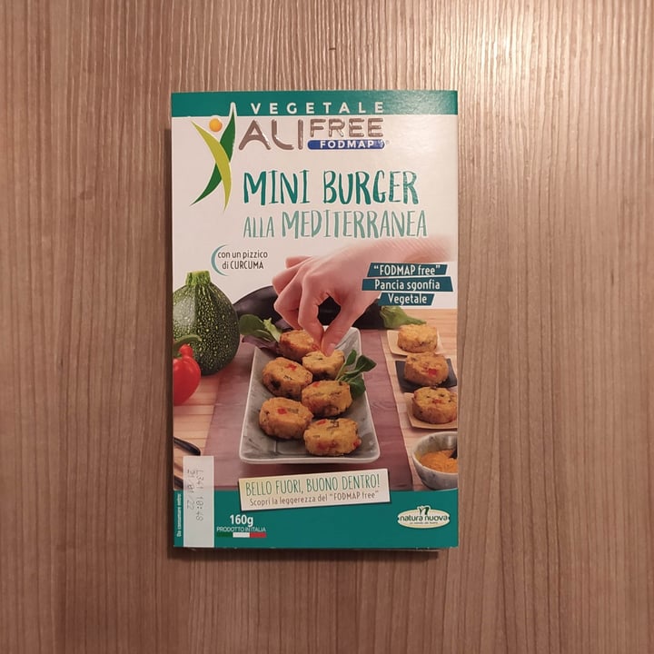 photo of Alifree Mini burger alla mediterranea shared by @andreadrus on  30 Dec 2021 - review