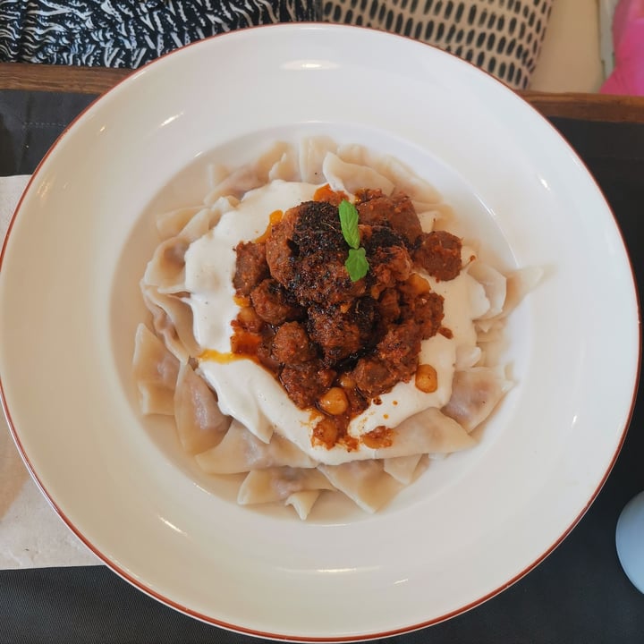 review photo of Vegan Dükkan Lokanta Manti shared by @giuliazagni on 02 Sep 2022 - review