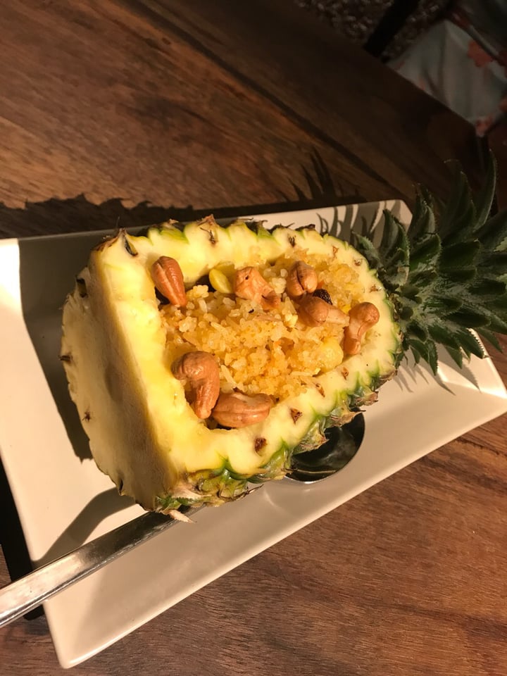 photo of Hum Vegetarian, Garden & Restaurant Pineapple rice shared by @jannapham on  16 Feb 2020 - review
