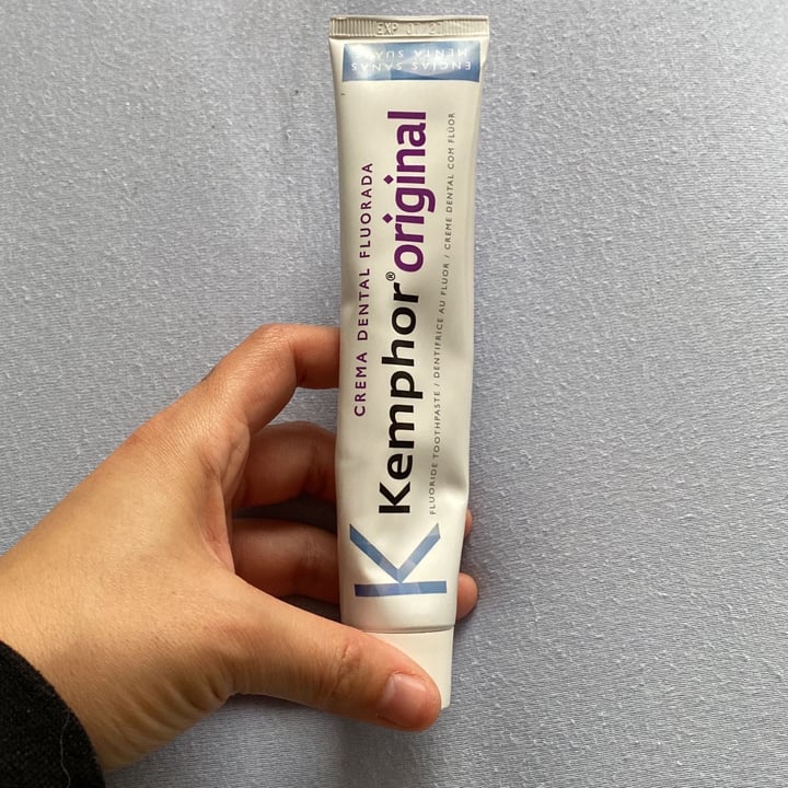 photo of Kemphor Crema dental fluorada shared by @paulamorera on  20 Oct 2022 - review