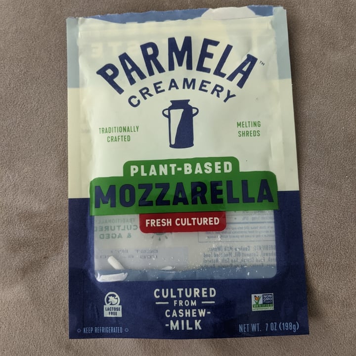 photo of Parmela Creamery Shredded Mozzarella shared by @tina360 on  13 Oct 2022 - review