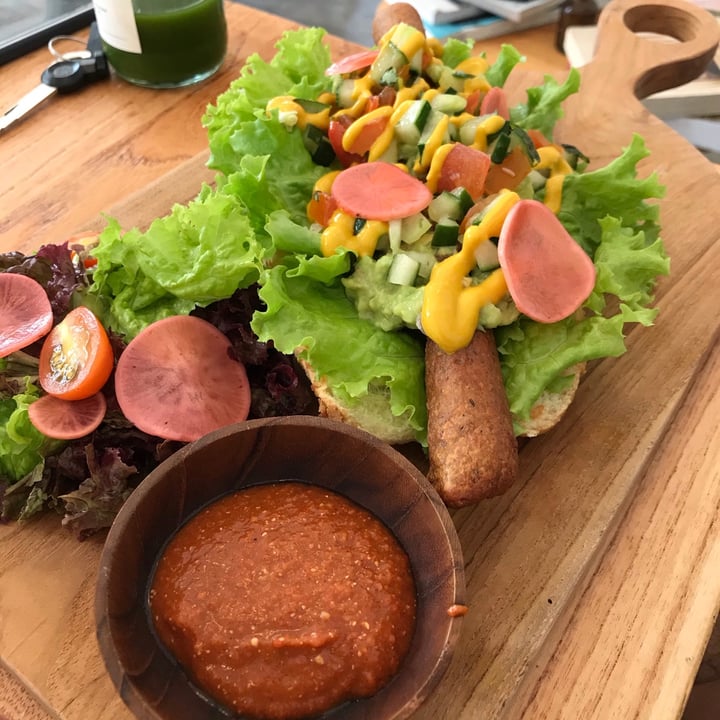 review photo of Dharma Canggu Hotdog shared by @vegan-alien on 28 Jul 2020 - review