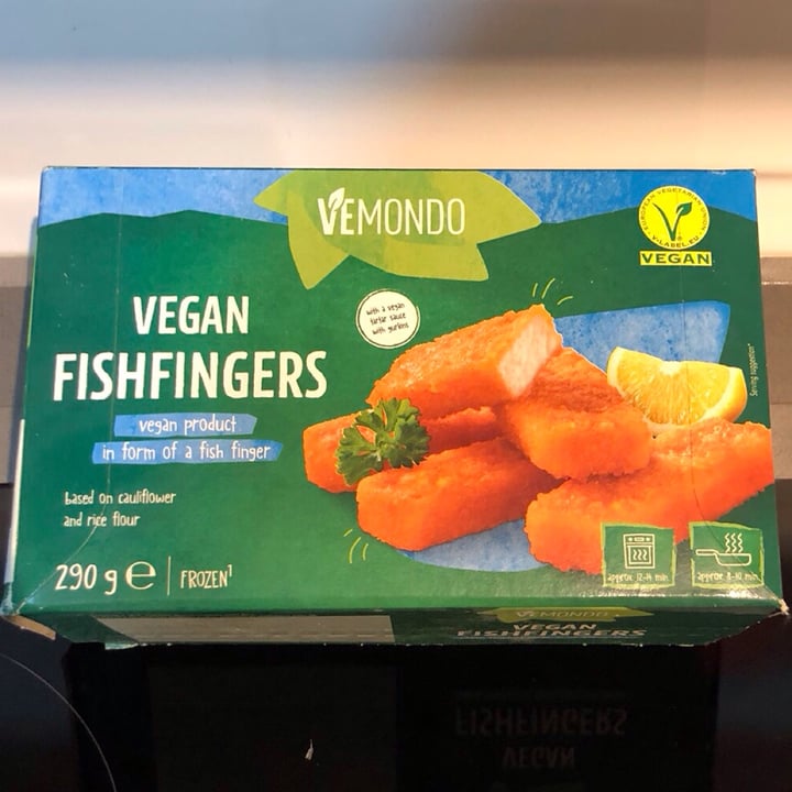 photo of Vemondo Vegan fishfingers shared by @loula on  24 Dec 2021 - review