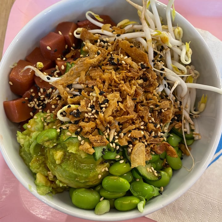 photo of Poke House - Bicocca Village vegan poke shared by @ambra304 on  15 Oct 2022 - review