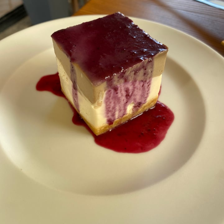 review photo of The Botanist Olm, Hellbender And Cake shared by @holoceneperth on 20 Aug 2022 - review