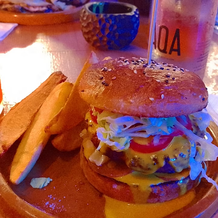photo of Oleada Plant Based Burger shared by @emmijfox on  16 Feb 2022 - review