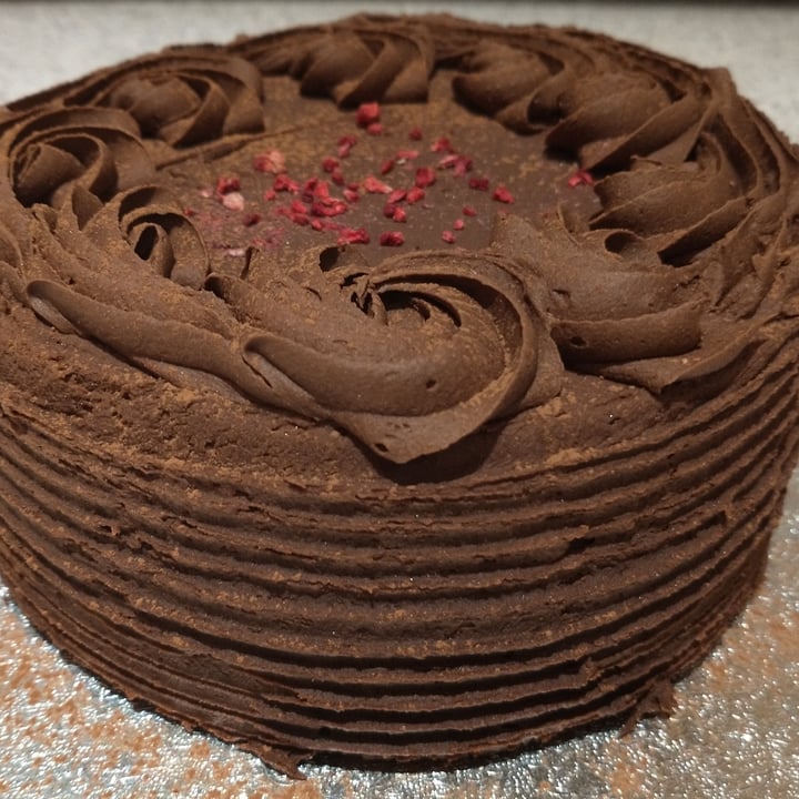 review photo of Wicked Belgian Chocolate & Raspberry Cake shared by @solarpunk22 on 10 Dec 2022 - review