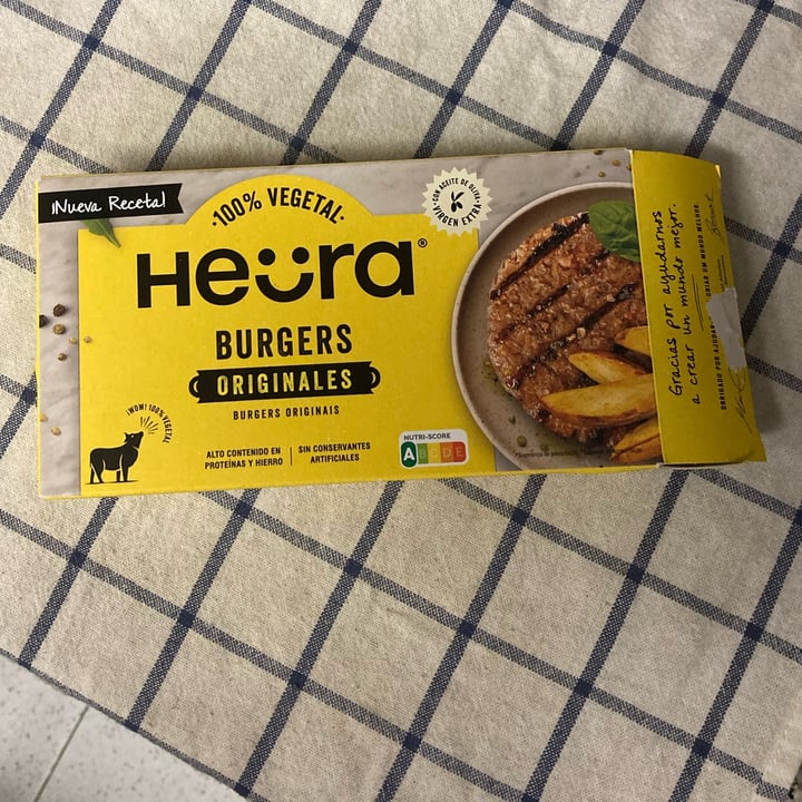 review photo of Heura Burgers Originali shared by @aguacongas88 on 30 Mar 2022 - review