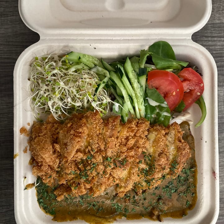 photo of Peace Cafe Tempeh Katsu Curry shared by @johnthevegan on  08 Jul 2021 - review