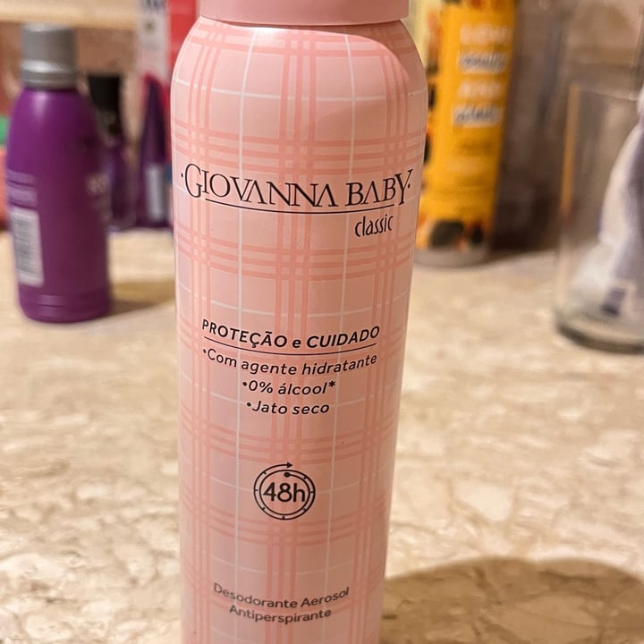 review photo of Giovanna baby Desodorante Classic shared by @biacmuller on 07 May 2022 - review