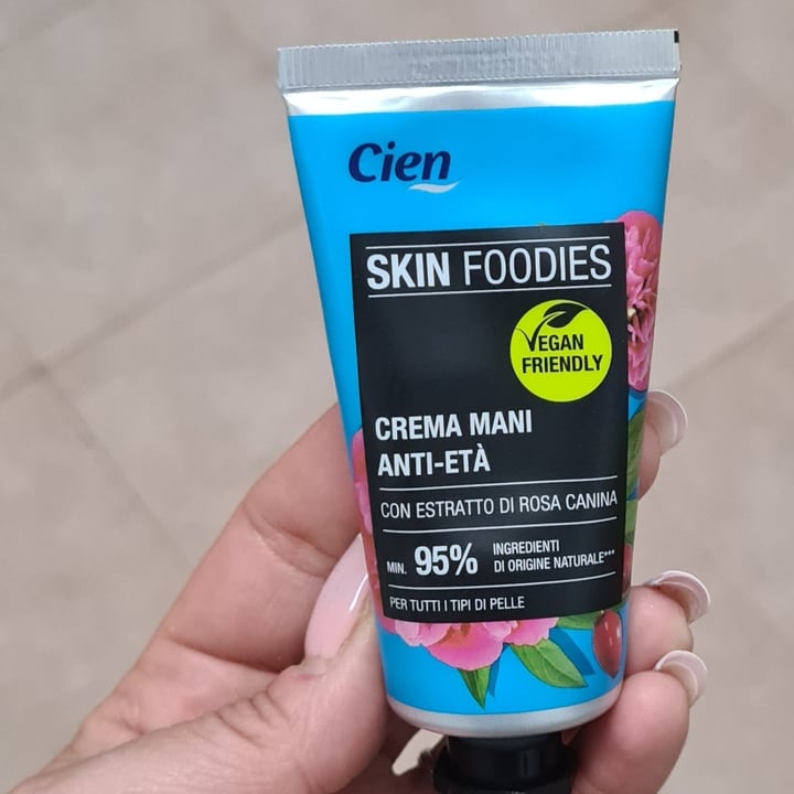 review photo of Cien Crema mani shared by @cicciomalu on 12 Mar 2022 - review