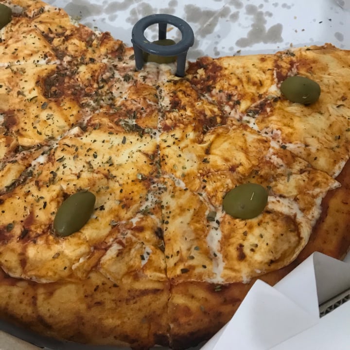 photo of Empanadas de 10 - San Justo Pizza Muzzarella A La Piedra shared by @candelariex on  30 Jul 2020 - review