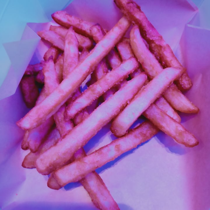photo of Love Handle  Golden Fries shared by @veganspicegirl on  13 Oct 2020 - review