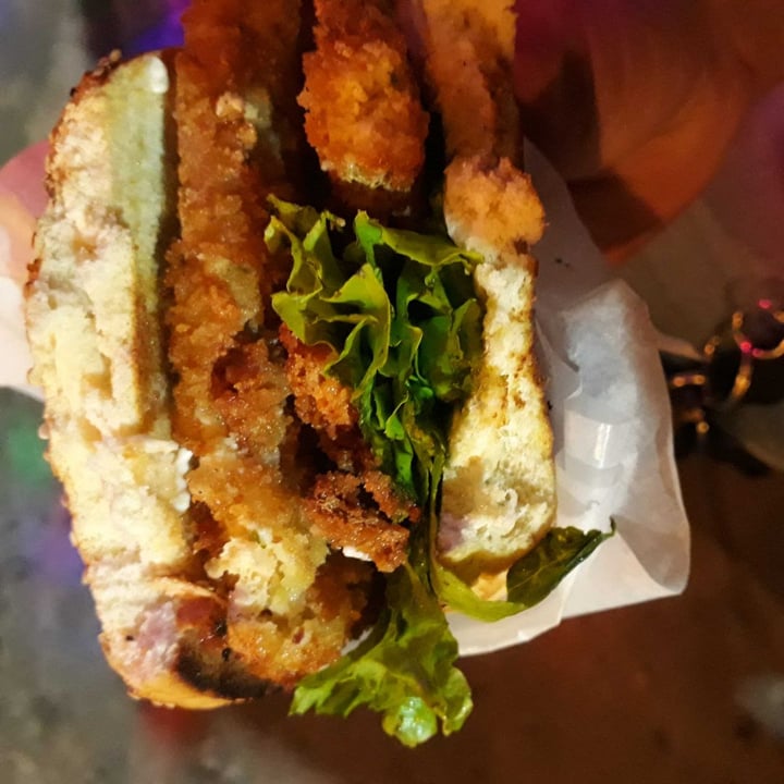 photo of New Custom Vegan Bar Milanesa shared by @marilinarojas on  01 Mar 2020 - review