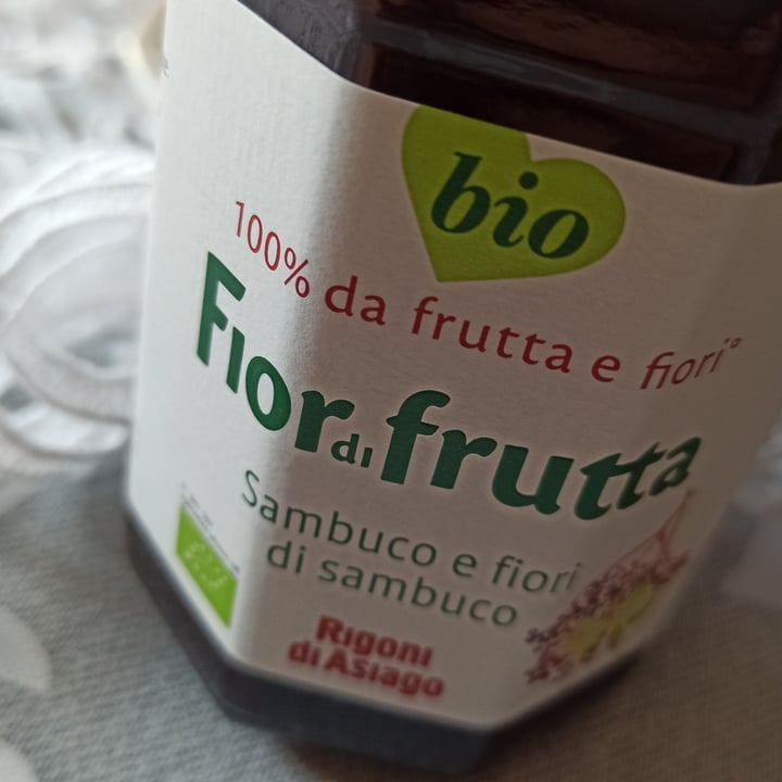 photo of Rigoni di Asiago Fior di frutta Sambuco e fiori di Sambuco shared by @elanorya on  11 Jun 2021 - review