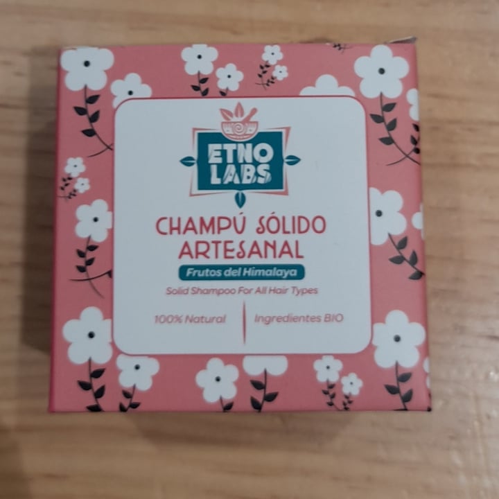 review photo of Etno labs Jabón Negro De Carbón Activado shared by @corazondepitahaya on 30 Oct 2021 - review
