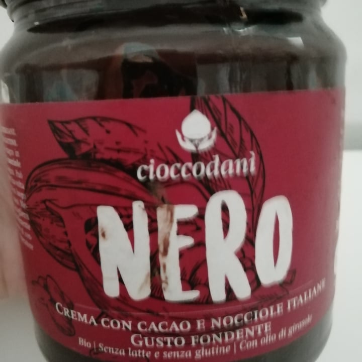 photo of Cioccodanì Crema cioccolata fondente shared by @mari111 on  23 Jun 2021 - review