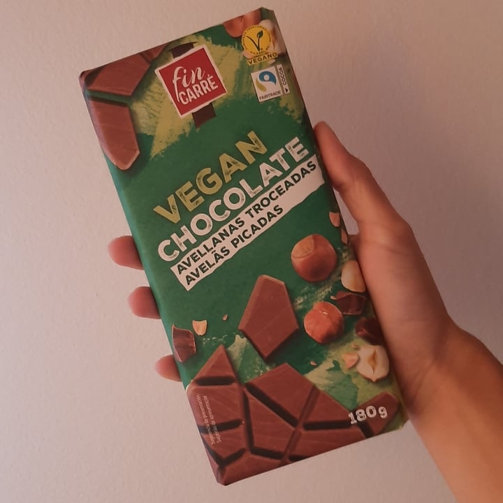 review photo of Fin Carré Chocolate con avellanas troceadas shared by @alexandramp on 19 Jun 2022 - review