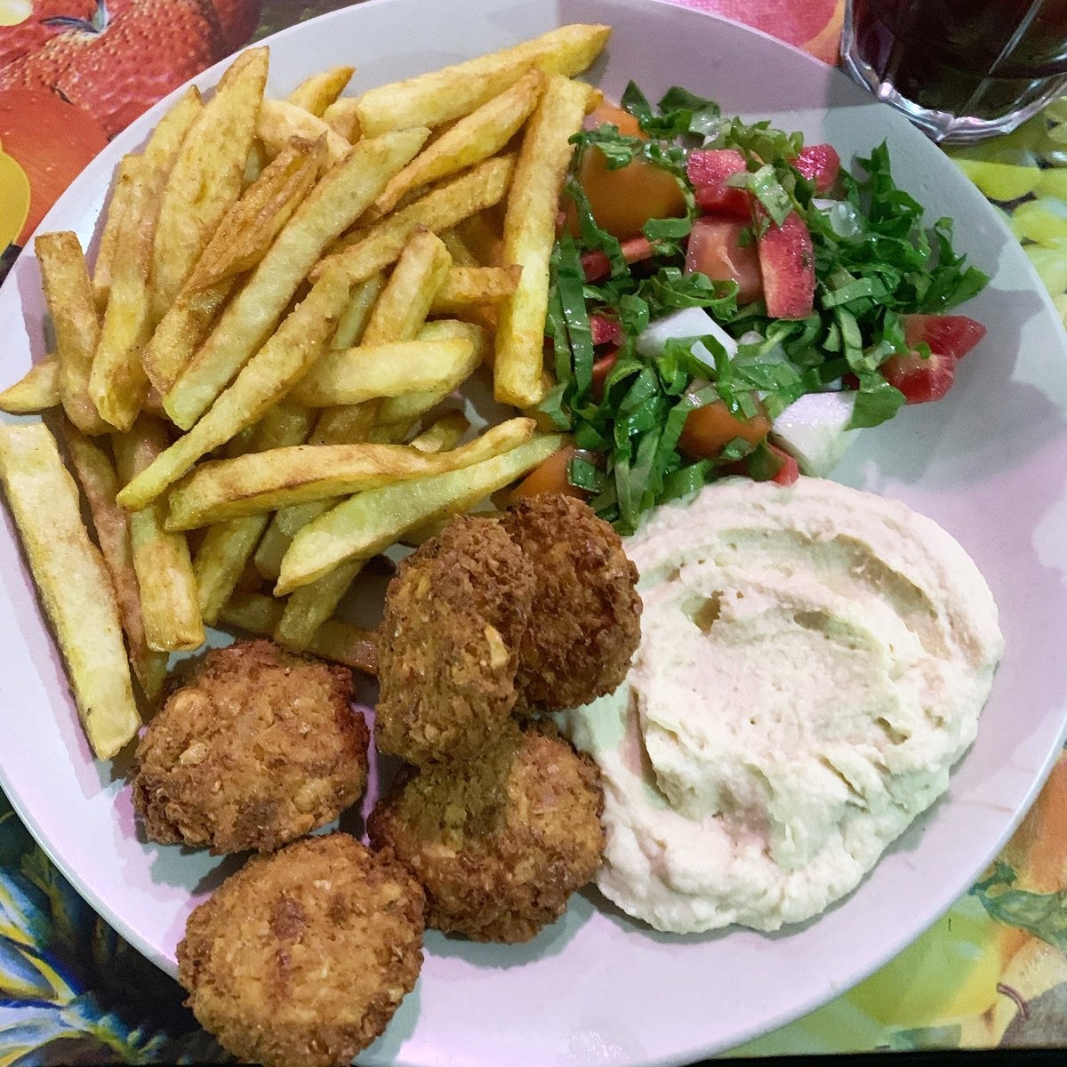 Shambala Cafe Falafels And Hummus Platter Reviews abillion
