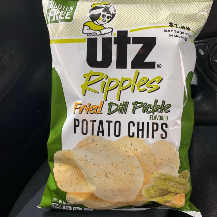 Utz Fried Dill Pickle Chips Review abillion