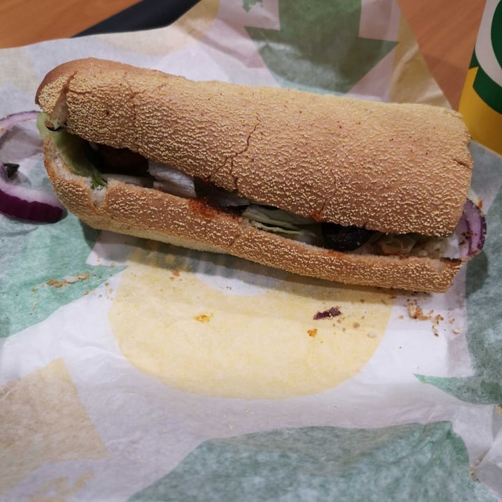 photo of Subway Meatless Meatball Marinara Sub shared by @kikideestruction on  06 Jan 2020 - review