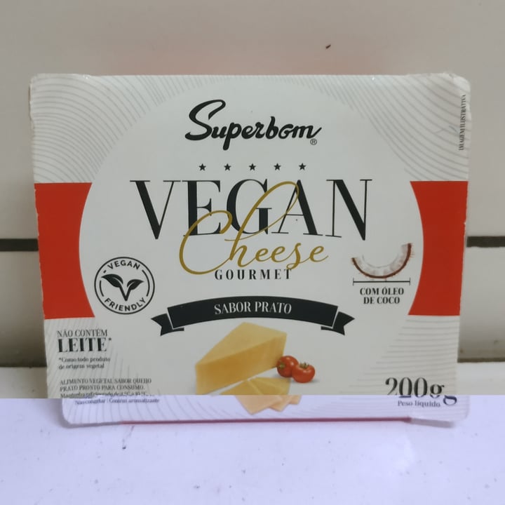 photo of Superbom Vegan Cheese Prato shared by @edsonshigue on  06 Jun 2022 - review