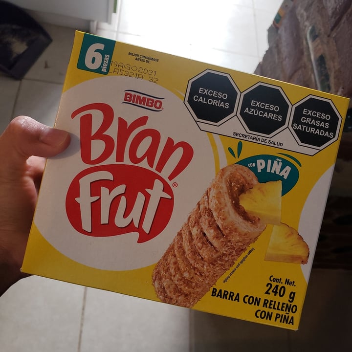 photo of Bimbo Bran Frut Con Piña shared by @crimsonbeat on  22 May 2021 - review