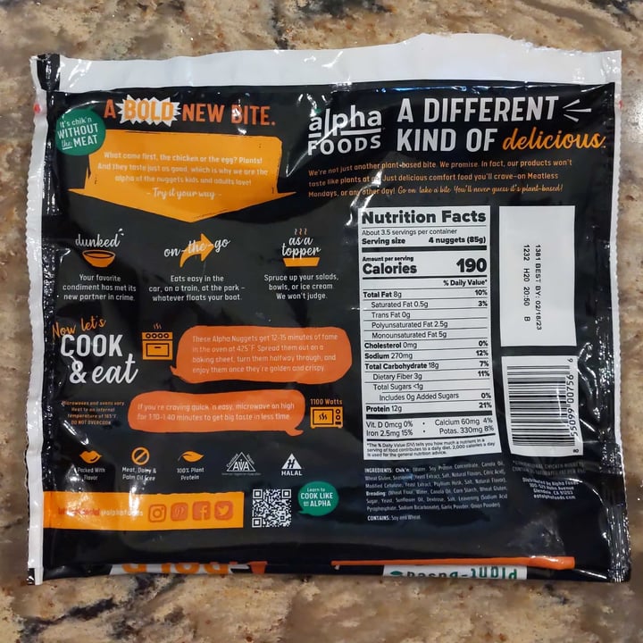 photo of Alpha Foods Chik’n Nuggets shared by @veganviews on  09 Apr 2022 - review