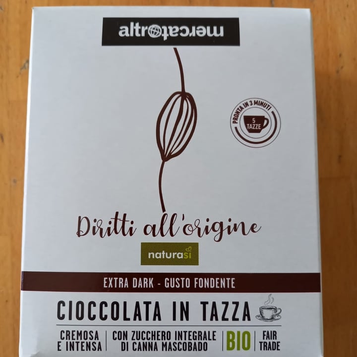 photo of Altro mercato Cioccolata in tazza shared by @morgania on  02 Dec 2022 - review
