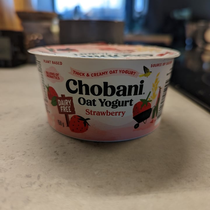 photo of Chobani Oat Yogurt Strawberry shared by @transcending on  04 Oct 2022 - review