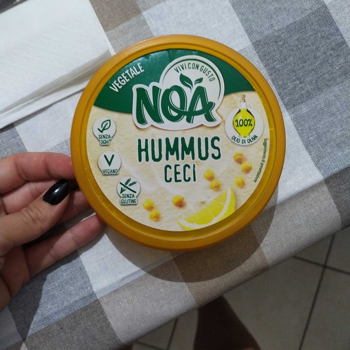 photo of Noa Hummus shared by @aletheya on  04 Jun 2022 - review