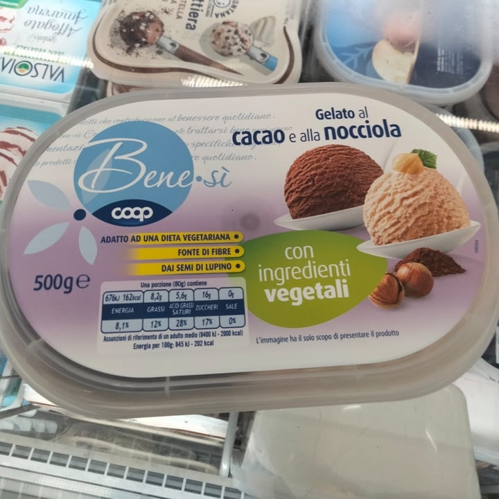 photo of Bene.Si coop Gelato al cacao e nocciola shared by @ari2389 on  30 Jun 2022 - review