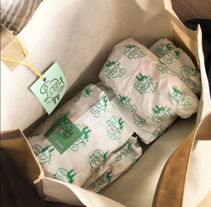 photo of Lazy Vegan Empanadas shared by @chilevegano on  19 Mar 2020 - review