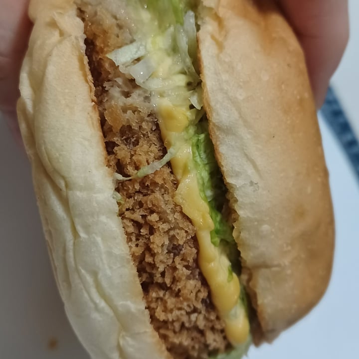 photo of Be Plant Based Nice Chicken shared by @michelleciascavegan on  24 Dec 2021 - review