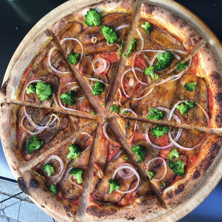 review photo of Mozzart pizza Pizza Vegana shared by @psychophski on 21 Dec 2020 - review