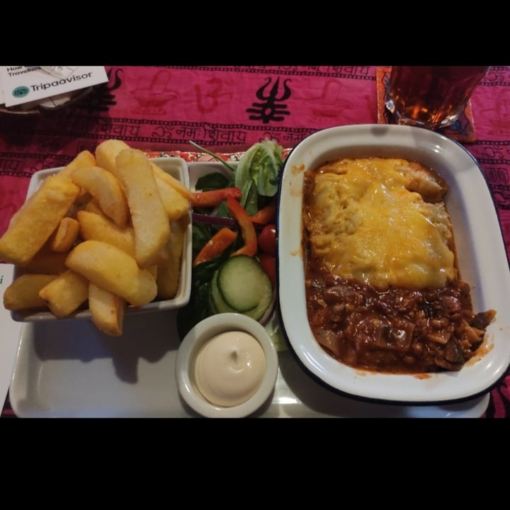 review photo of Cafe Shanti Vegan Lasagna With Chips And Salad shared by @jessbunn on 21 Nov 2022 - review