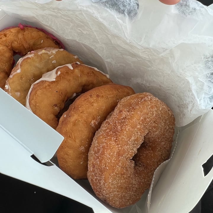 photo of The Holy Donut Vegan Chai Donut shared by @annielufkin on  18 Jan 2022 - review