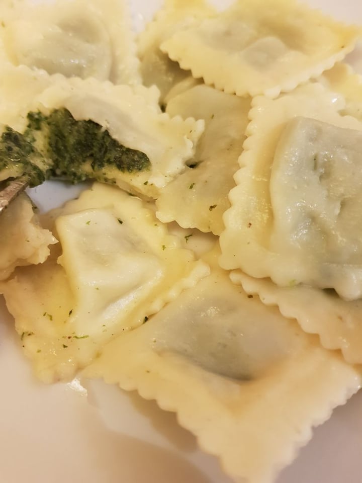 photo of Waitrose Vegan spinach ravioli shared by @vegancybele on  06 Dec 2019 - review