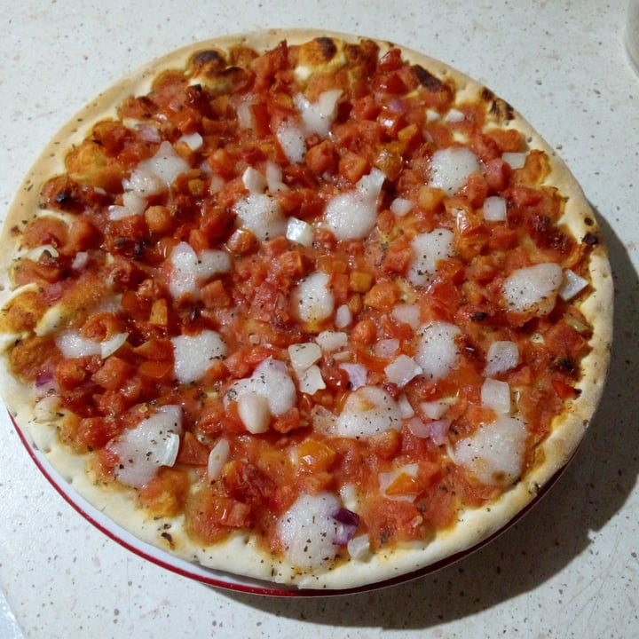 review photo of Vemondo Vegan Pizza Bruschetta shared by @saimonanimalslover on 09 Oct 2022 - review