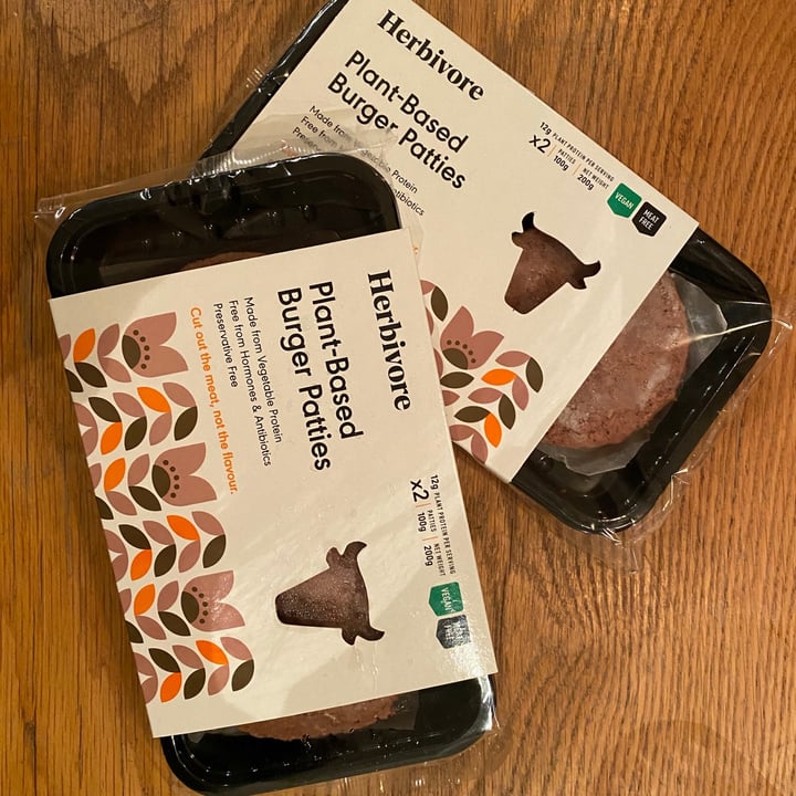 review photo of Herbivore Plant Based Burger Patties shared by @luisawastaken on 18 May 2020 - review